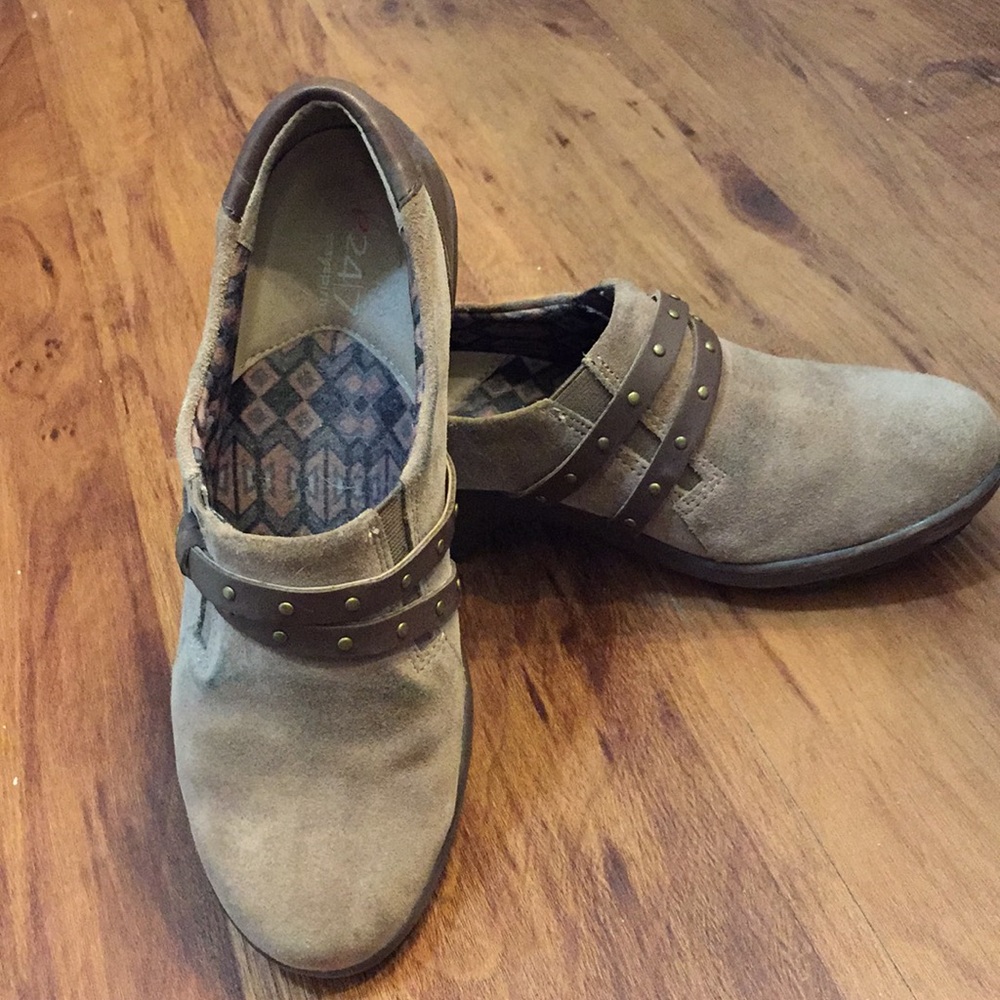 Super cute slip on suede shoes